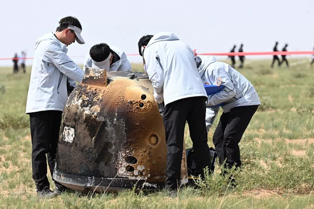 The Chang'e-6 capsule carrying samples from the far side of the Moon landed safely in the Siziwang Banner in Inner Mongolia