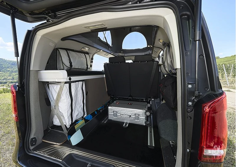 The open rear section of the Urban X frame can house a laundry bag