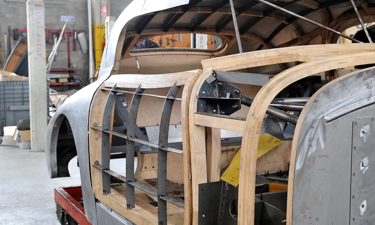 540 K Streamliner framing