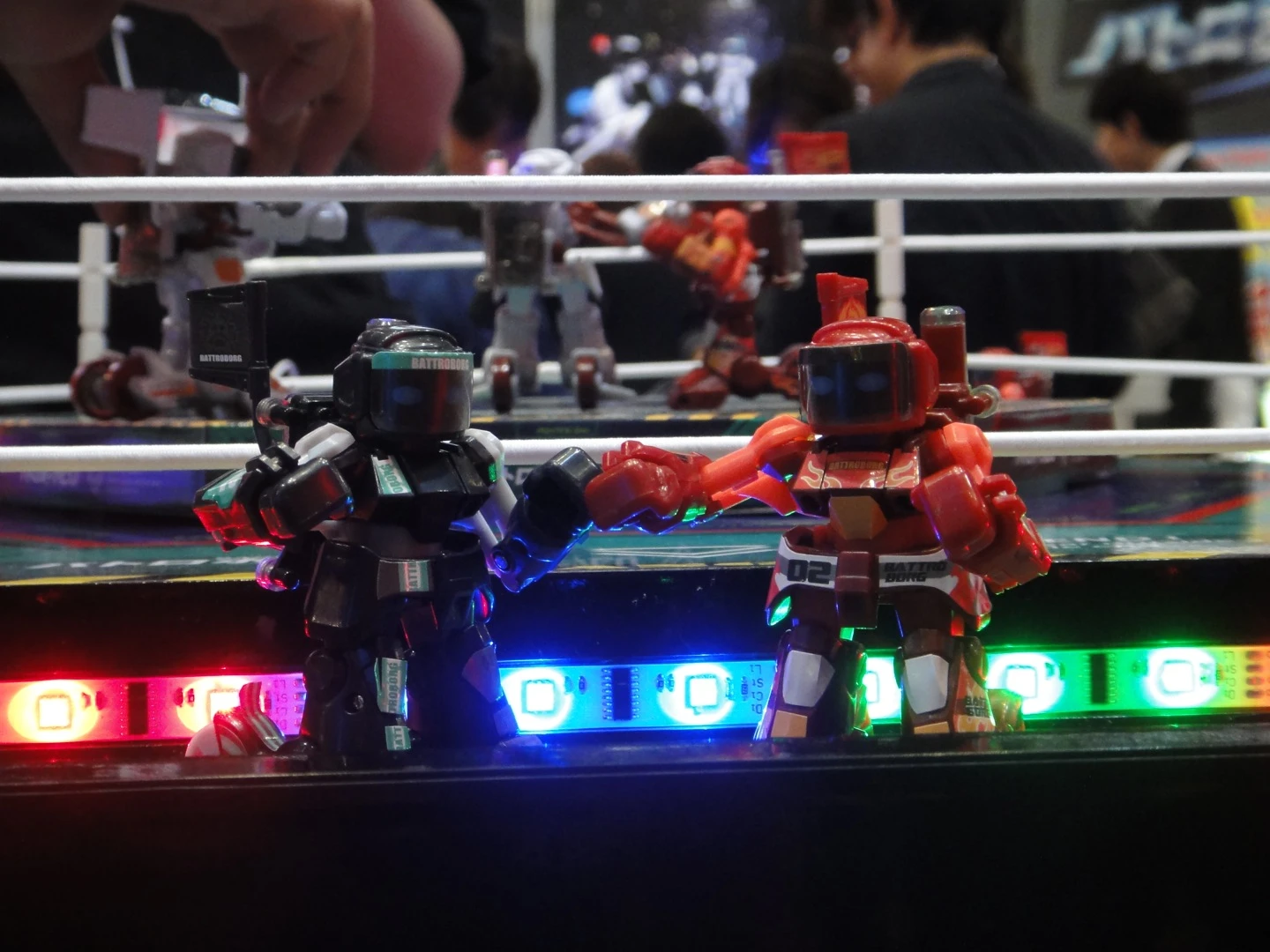 Up to 20 robots can fight one another at once