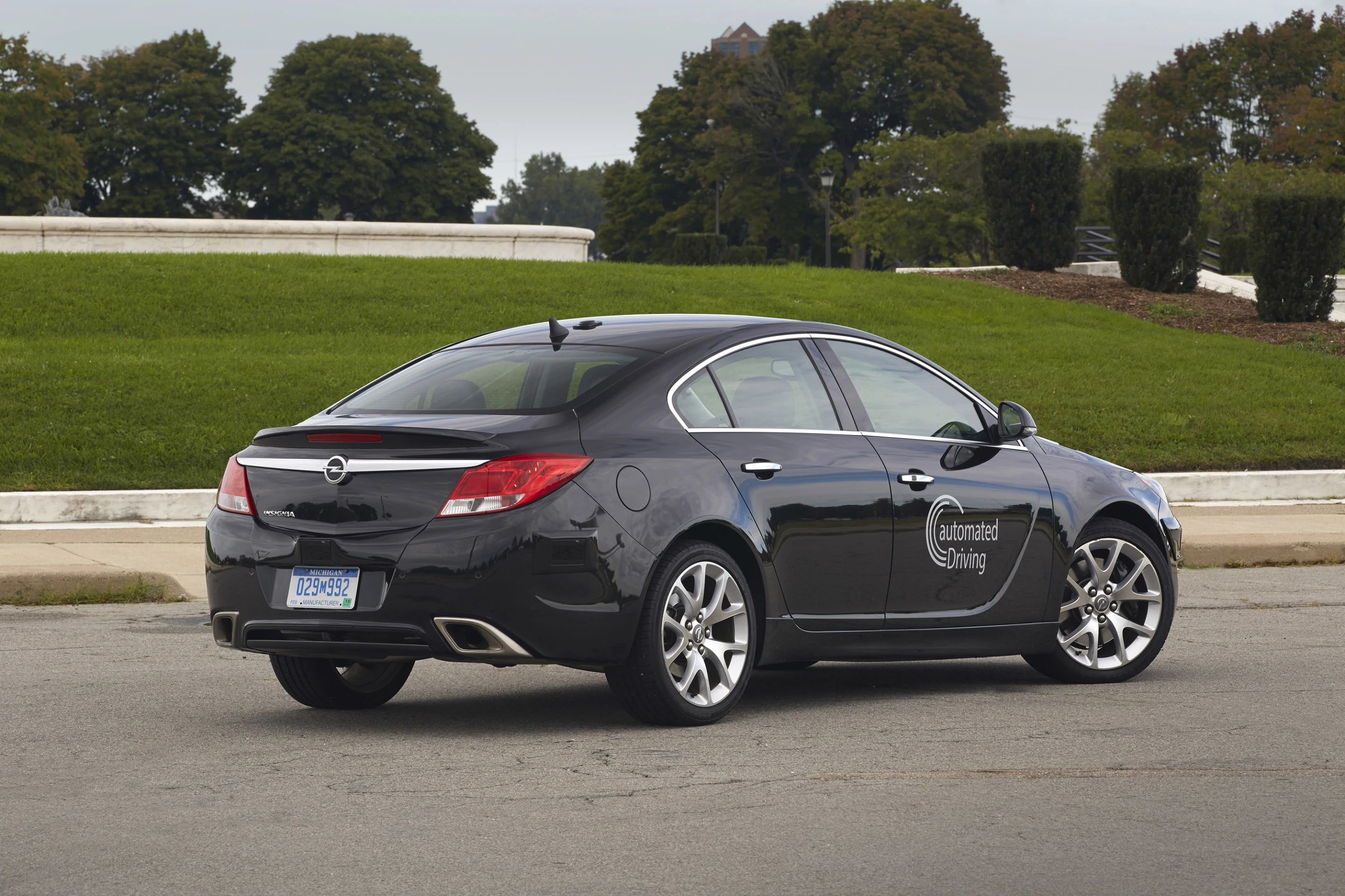 This Opel Insignia is equipped with digital maps, GPS, six LIDAR sensors and both V2V and V2I technology.