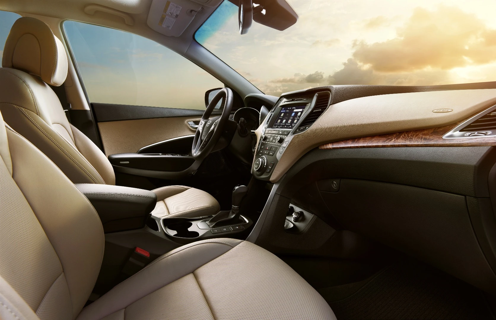 The 2018 Santa Fe's driver and front passenger have good seats that are both solid and comfortable