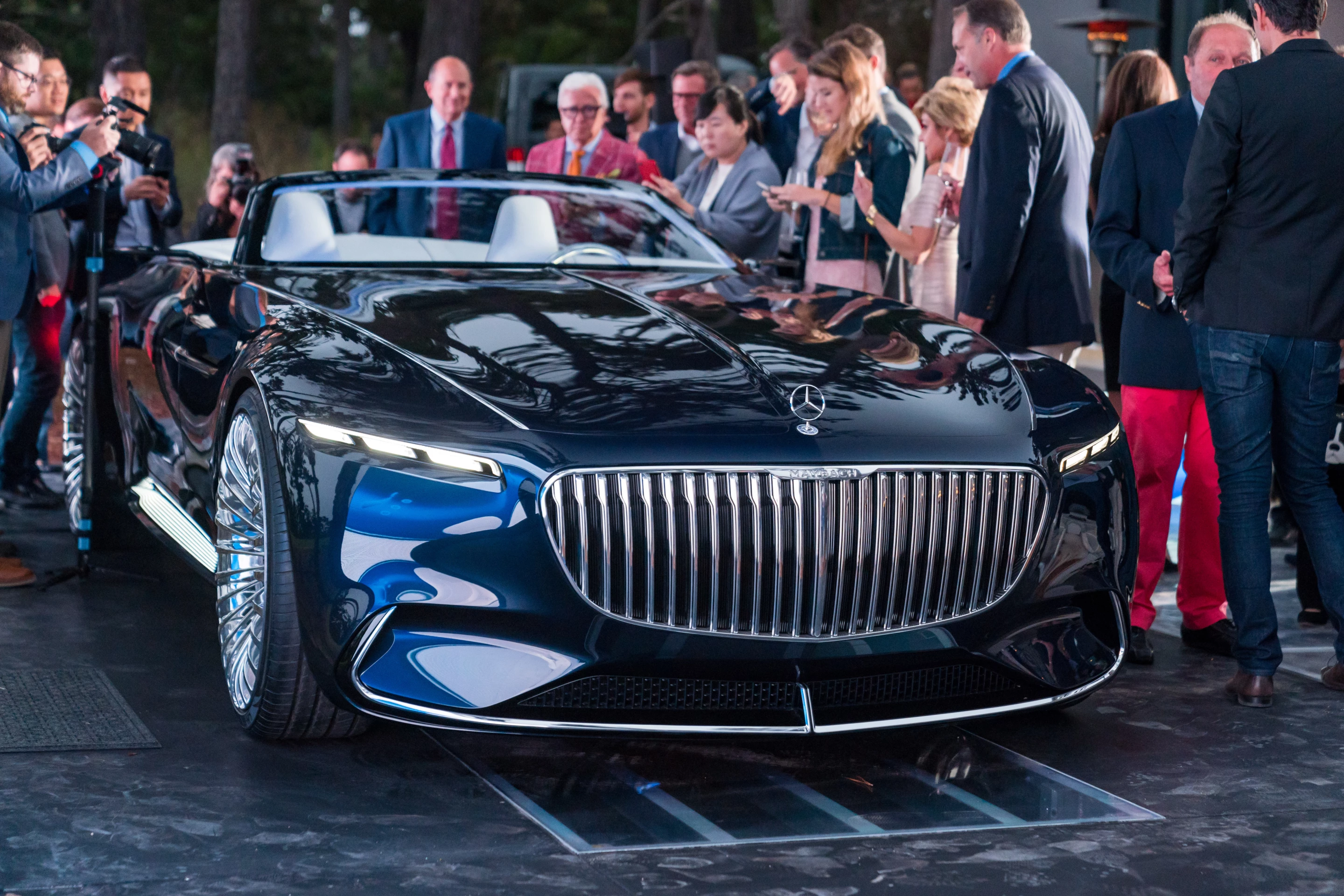 The Vision Mercedes-Maybach 6 Cabriolet is presented in Monterey