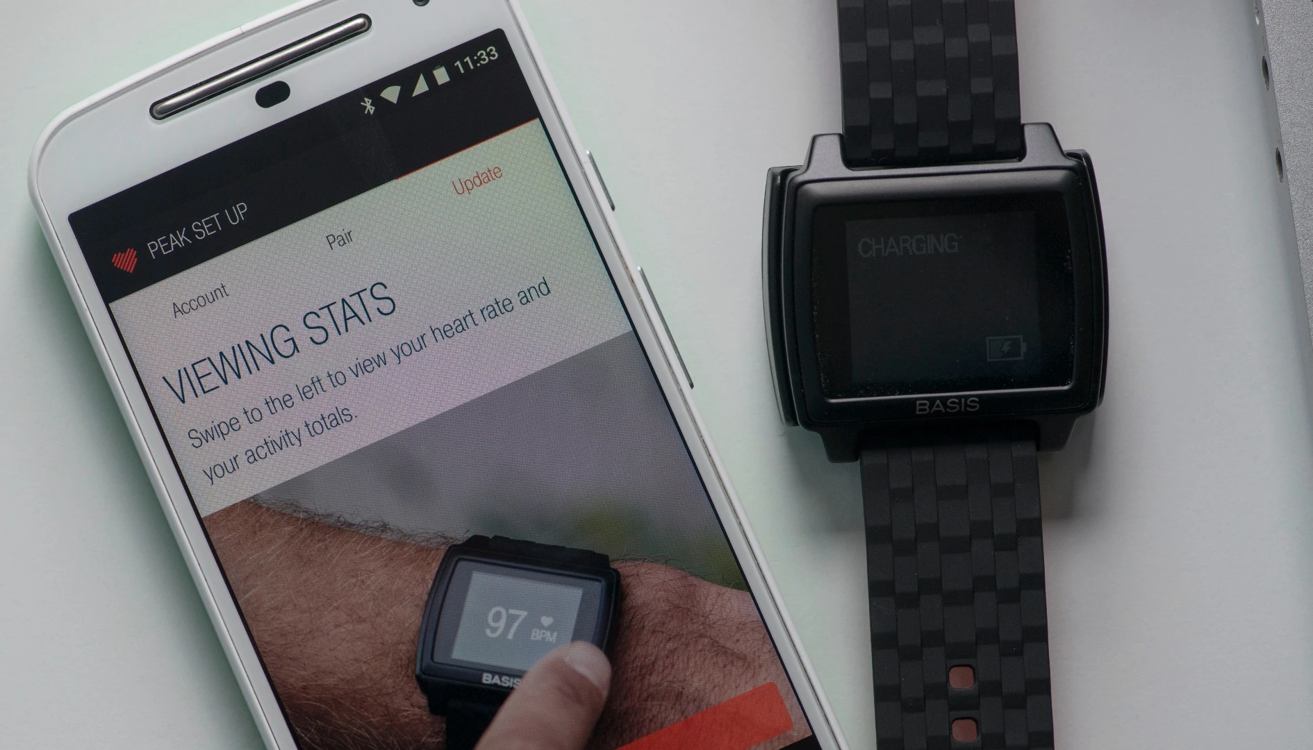 The Basis Peak fitness tracker makes it easy to see your activity information (Photo: Simon Crisp/Gizmag.com)