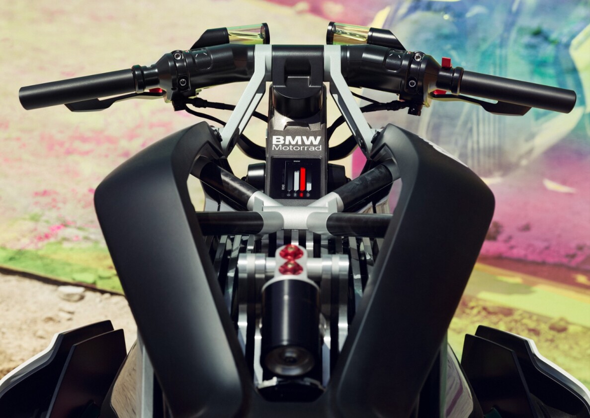 BMW's Vision DC Roadster: No pretense of a tank