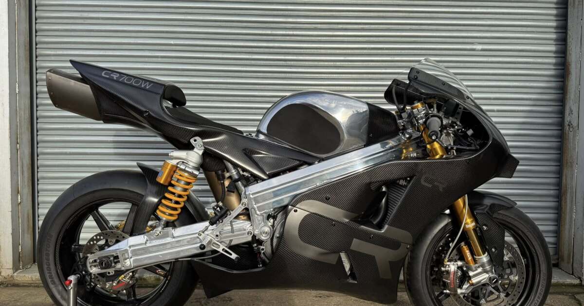 Ultra-rare 220-hp, 700cc rotary-powered superbike up for sale