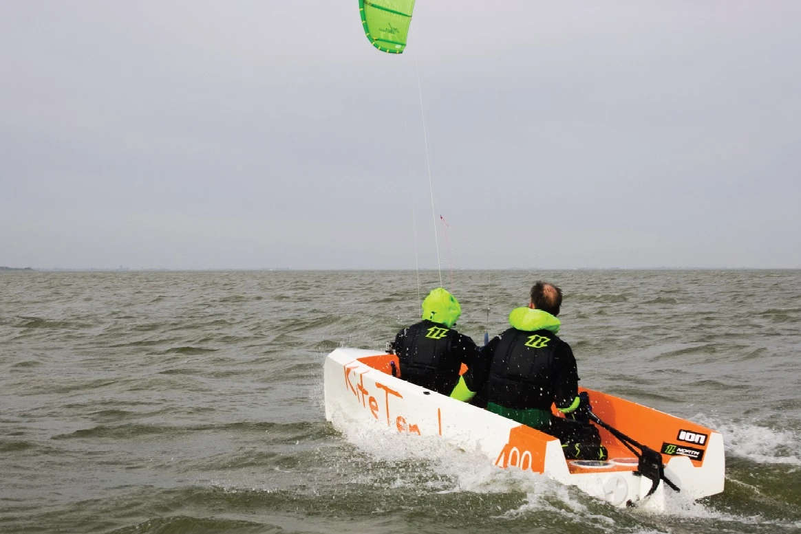 Renssen recommends that all users take kite lessons before going out for the first time
