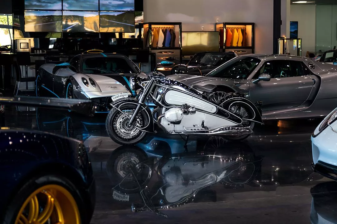 NMoto R NineT Nostalgia: might be able to sneak its way onto the odd concourse