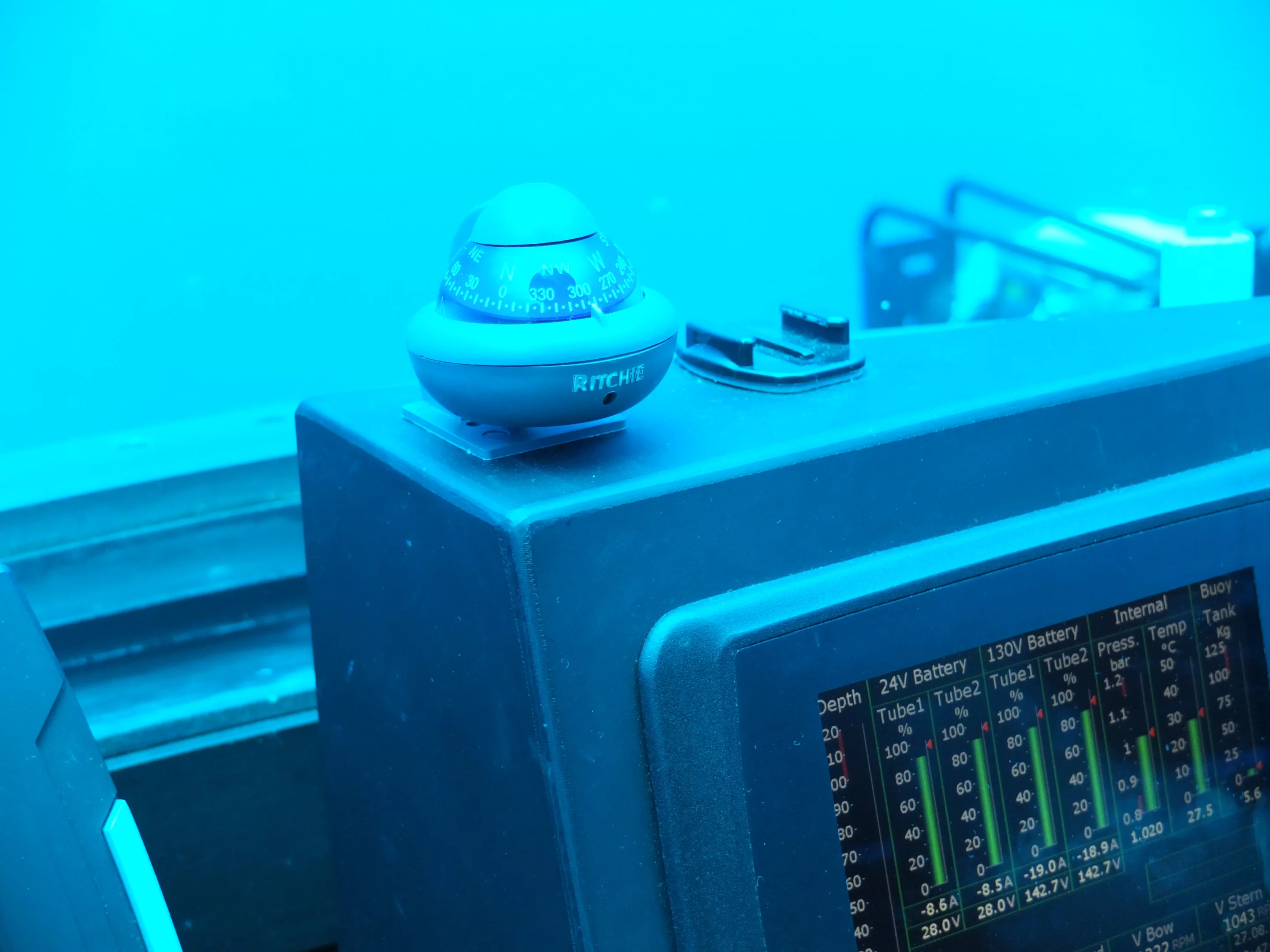 Some reassuringly low-tech equipment (Photo: James Holloway/Gizmag)