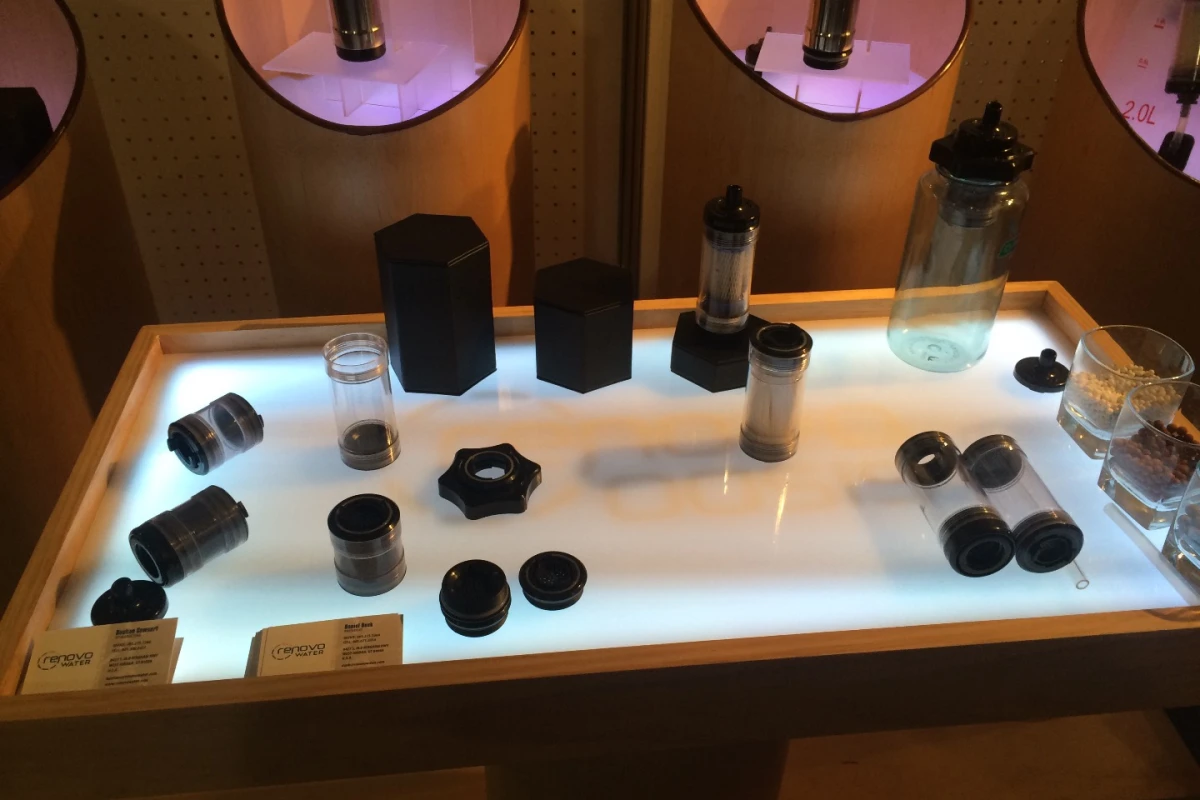 The Oasis kit features three filters and a variety of attachments and accessories