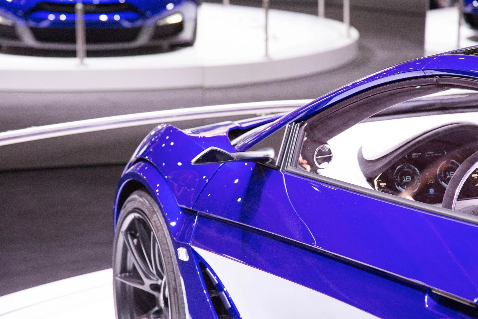 The GLM-G4 at the Paris Motor Show