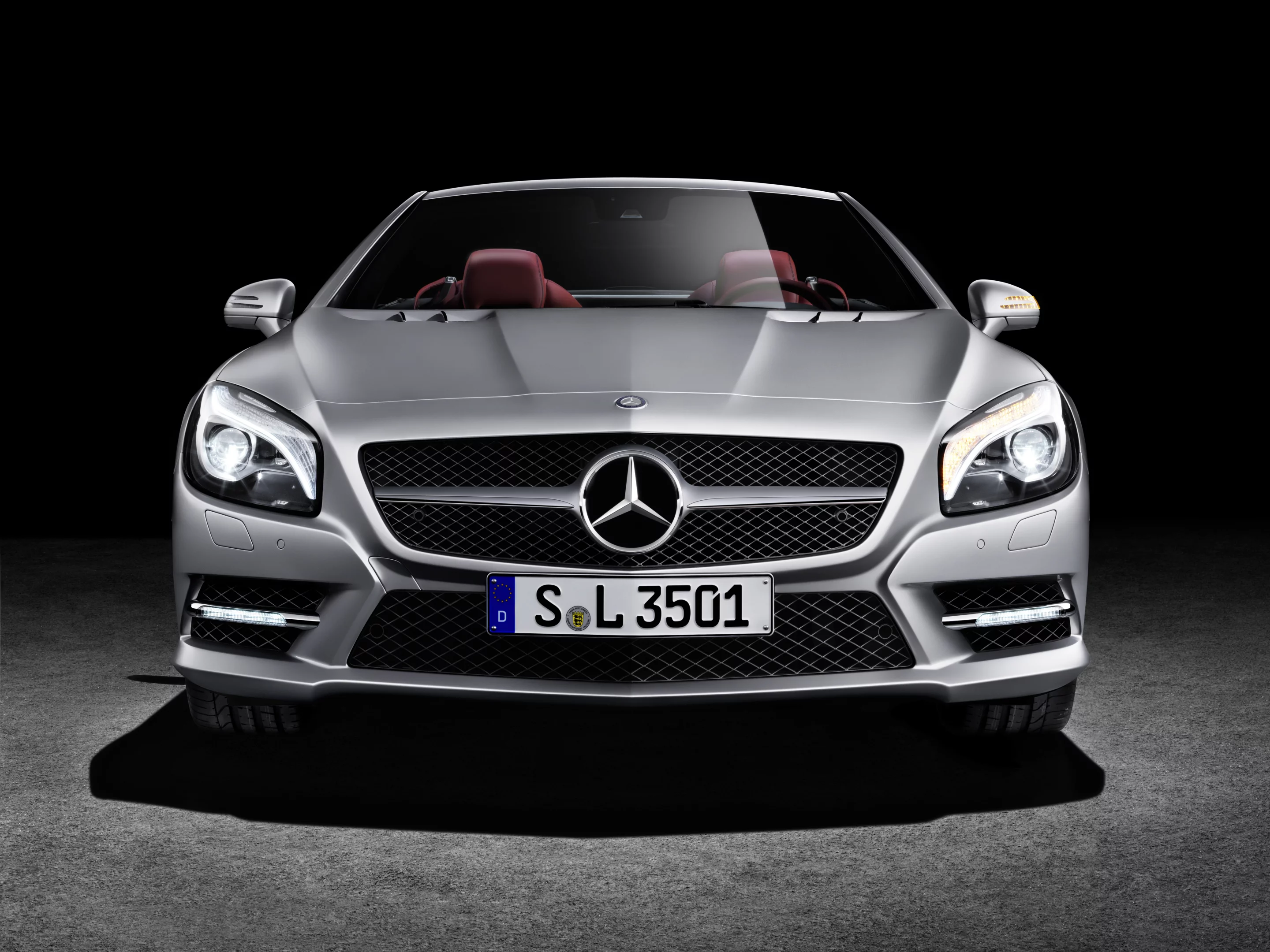 The 2013 SL class features full Internet connectivity