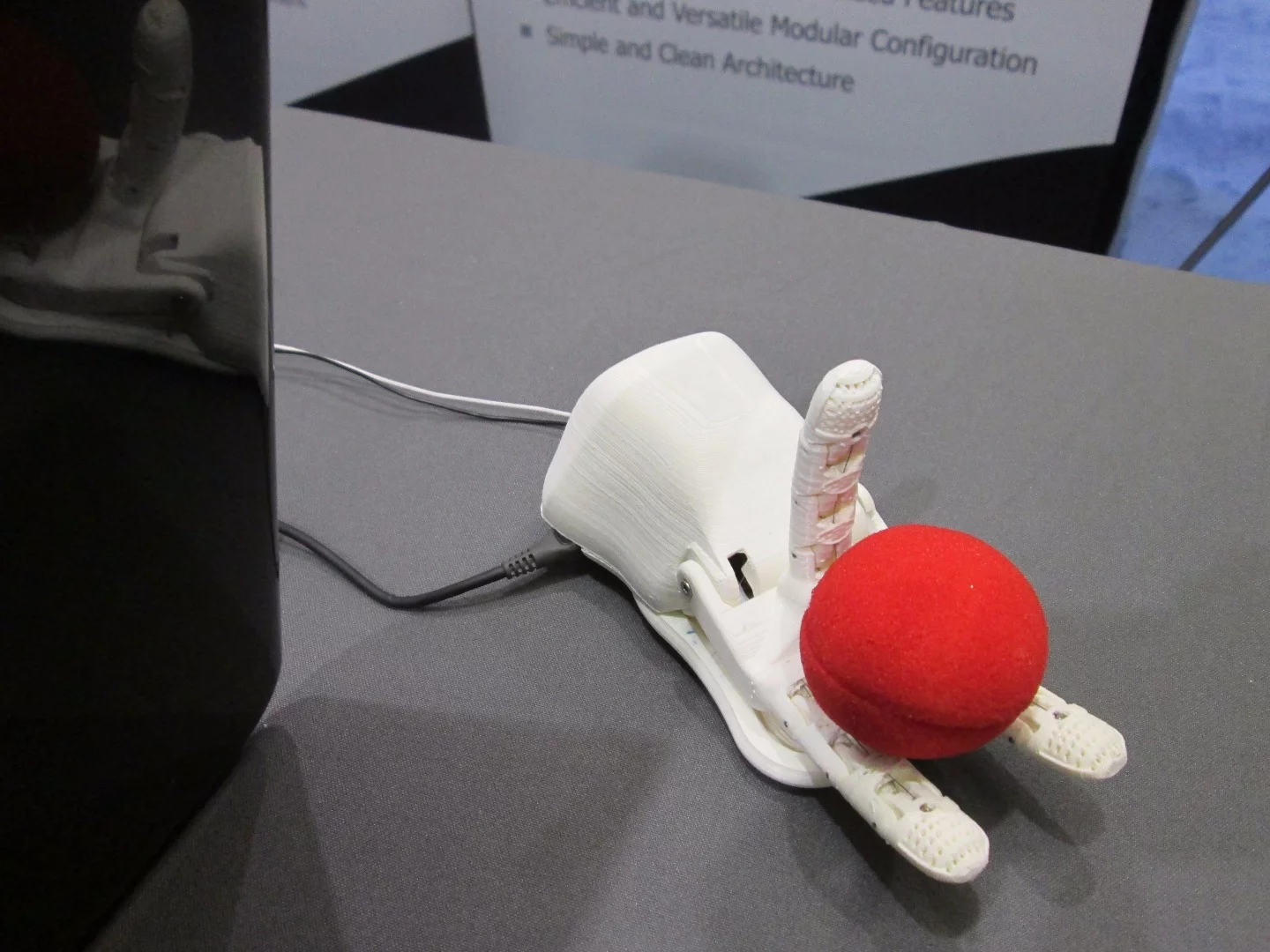 Robotis 3D-printed manipulator