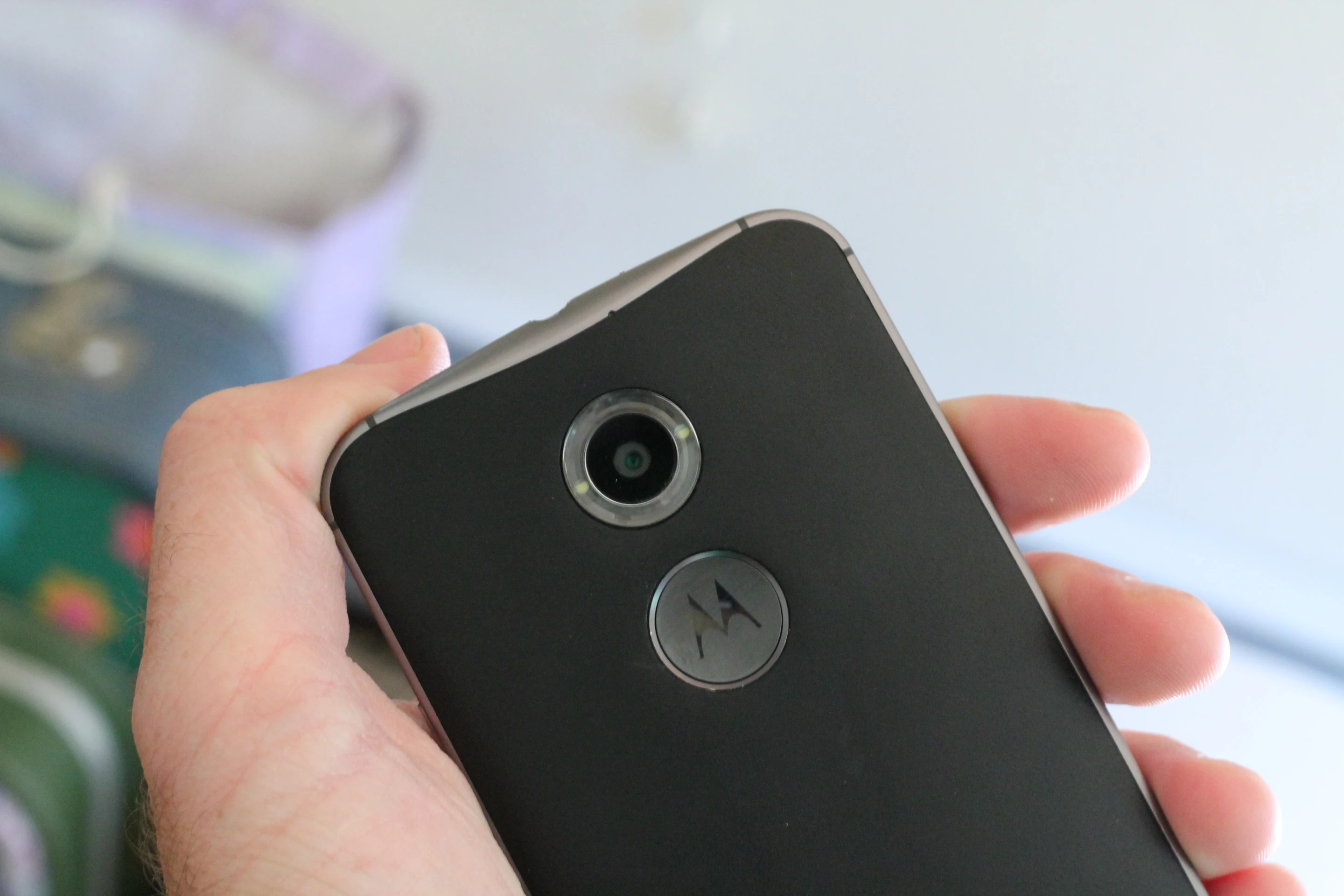 The upgraded Moto X camera has a nifty ring flash (Photo: Eric Mack/Gizmag.com)