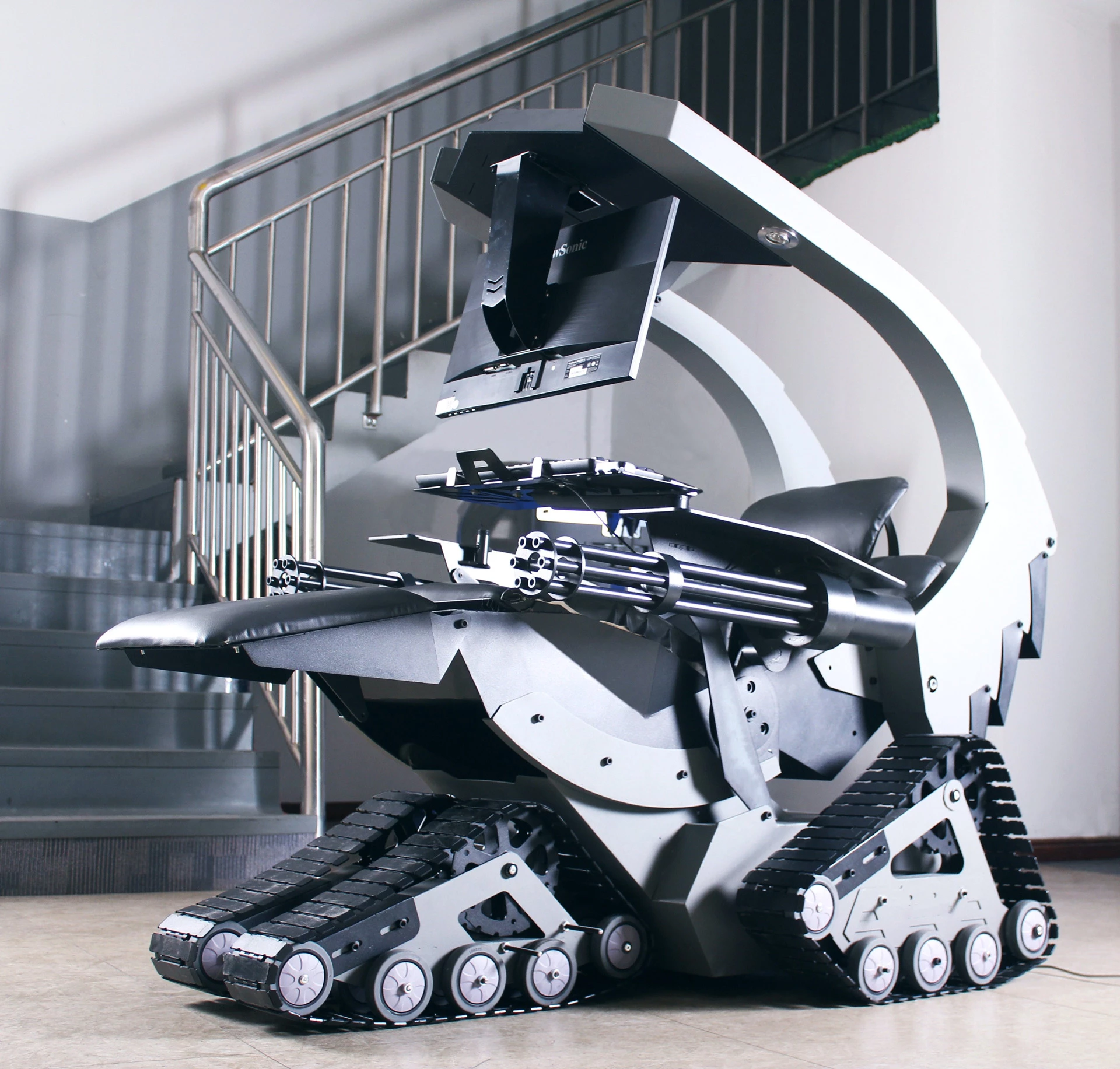 The single screen Gatling Battlestation