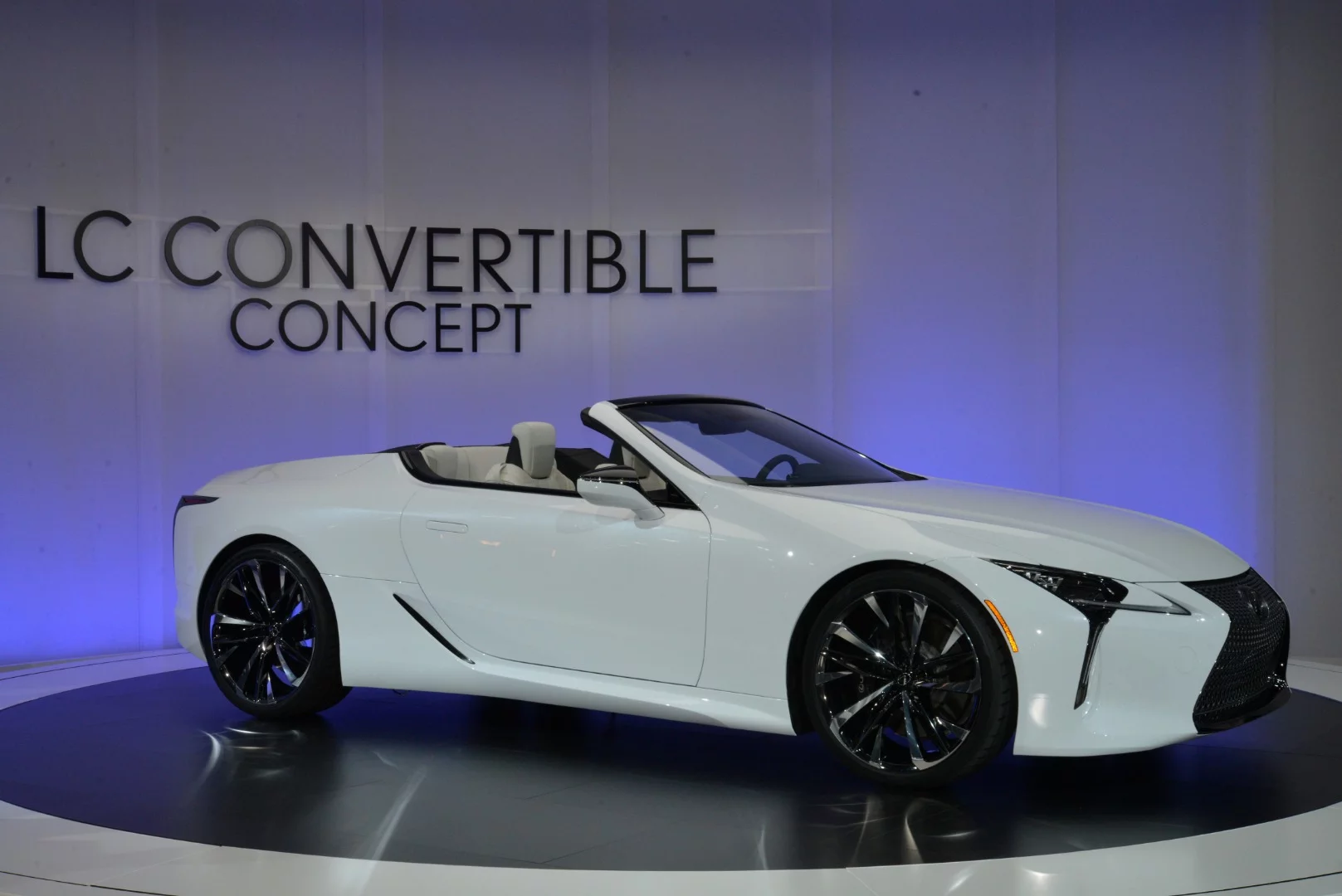 Lexus's LC Convertible Concept on the floors of the Detroit Auto Show