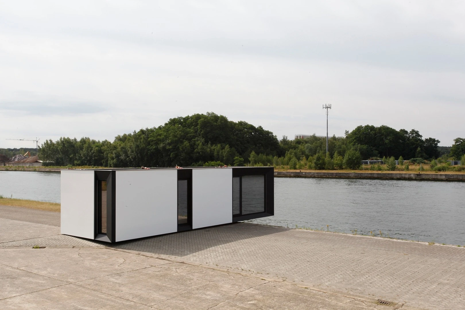 Skilpod homes are designed to be small, modular, prefabricated and inexpensive