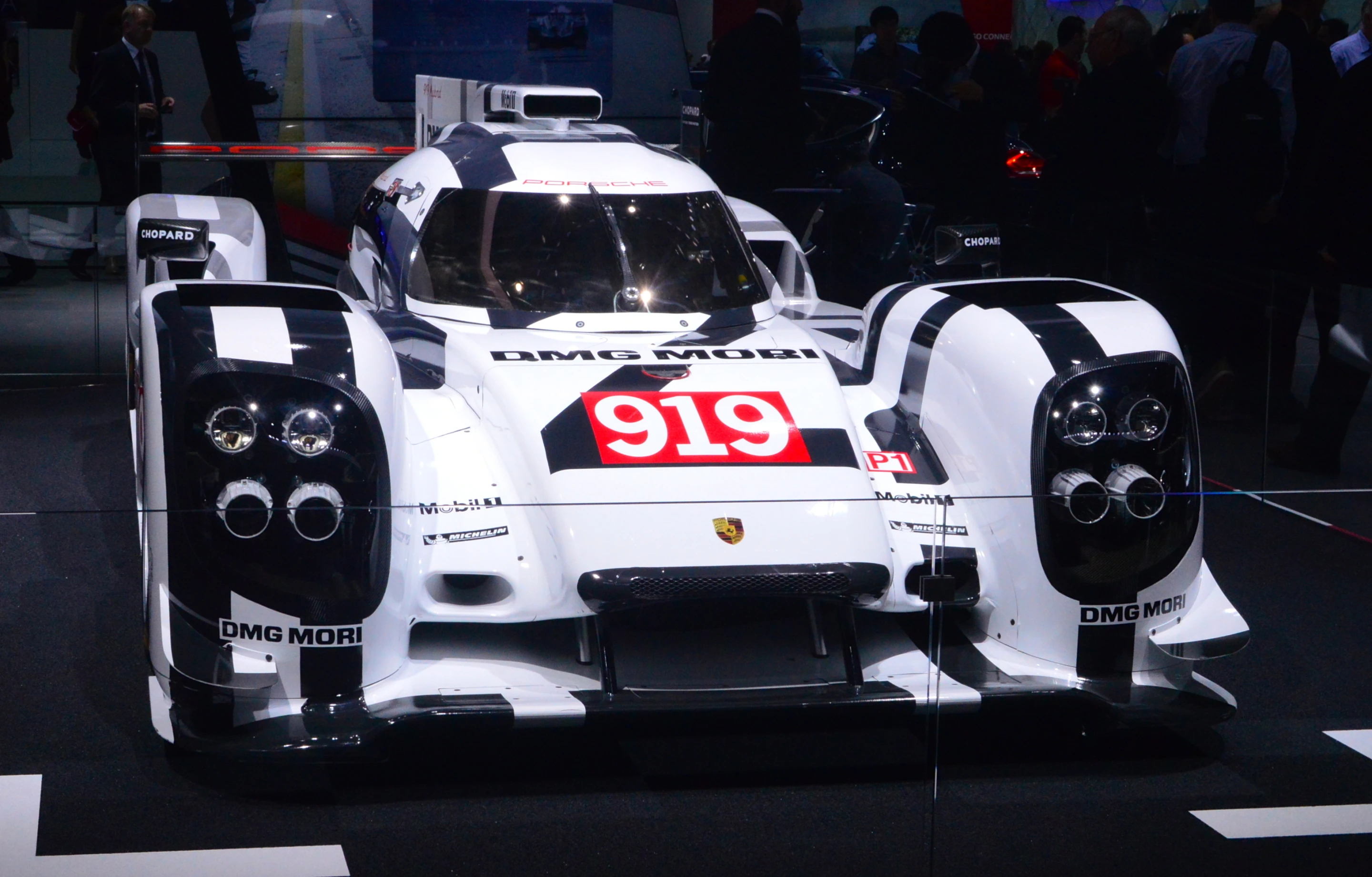 The Porsche 919 Hybrid LMP1 car is one of several hybrid race cars we spotted at the show (Photo: C.C. Weiss/Gizmag)