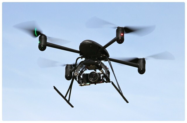 Draganfly Innovations' X4-ES quadcopter (Photo: Dragenfly Innovations)