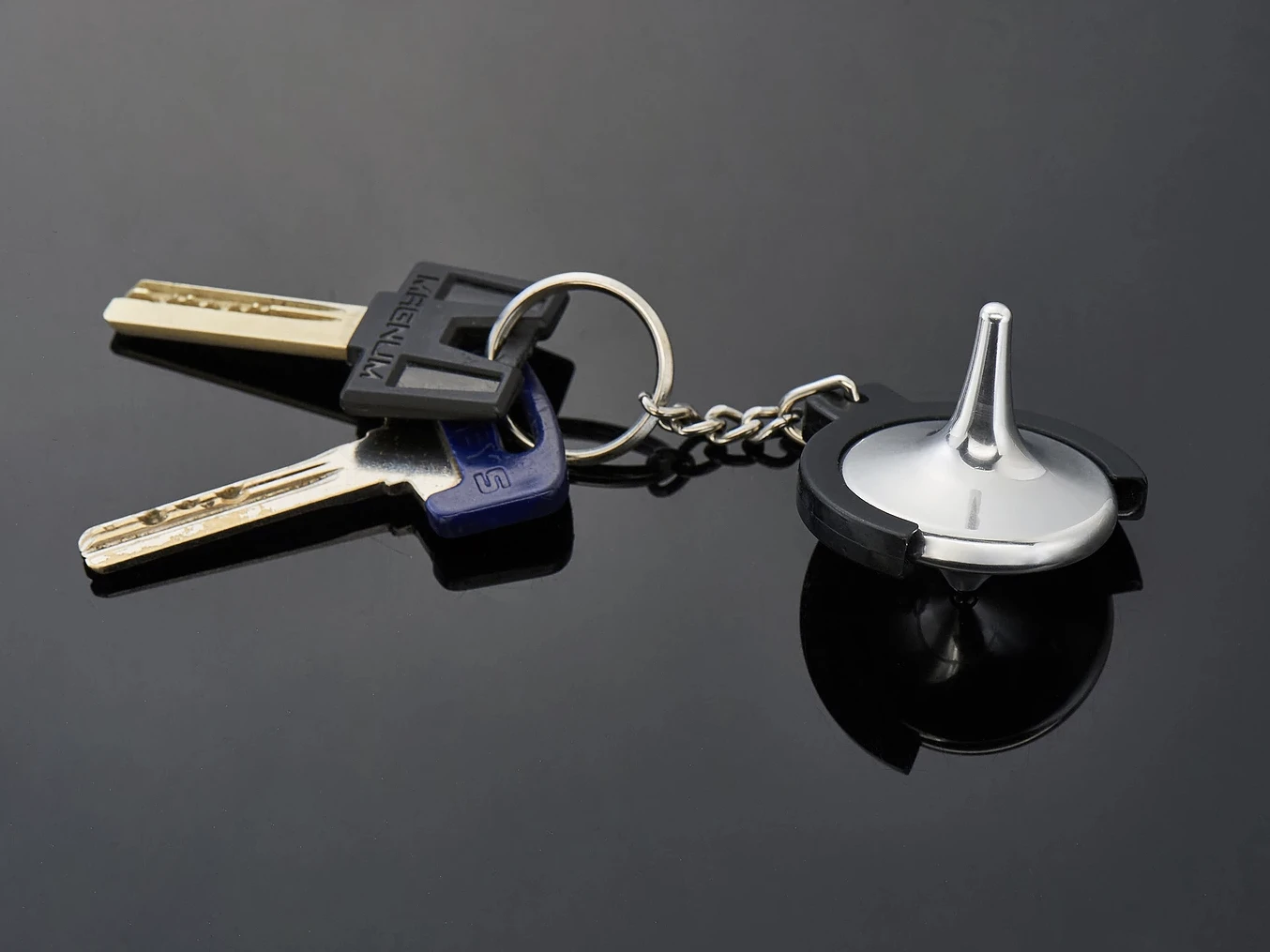 Limbo in its key-chain