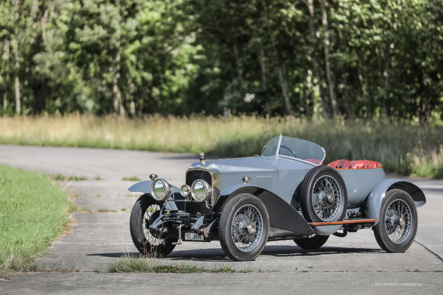 1924 Vauxhall 30-98 OE-Type Wensum | Sale price including Buyers Premium: £1,247,000 | $1,656,539 | Estimate: £800,000 – £1,200,000 | $1,050,000 to $1,600,000 | Lot 12 | Gooding & Company Passion of a Lifetime, Hampton Court Palace | 5 September, 2020