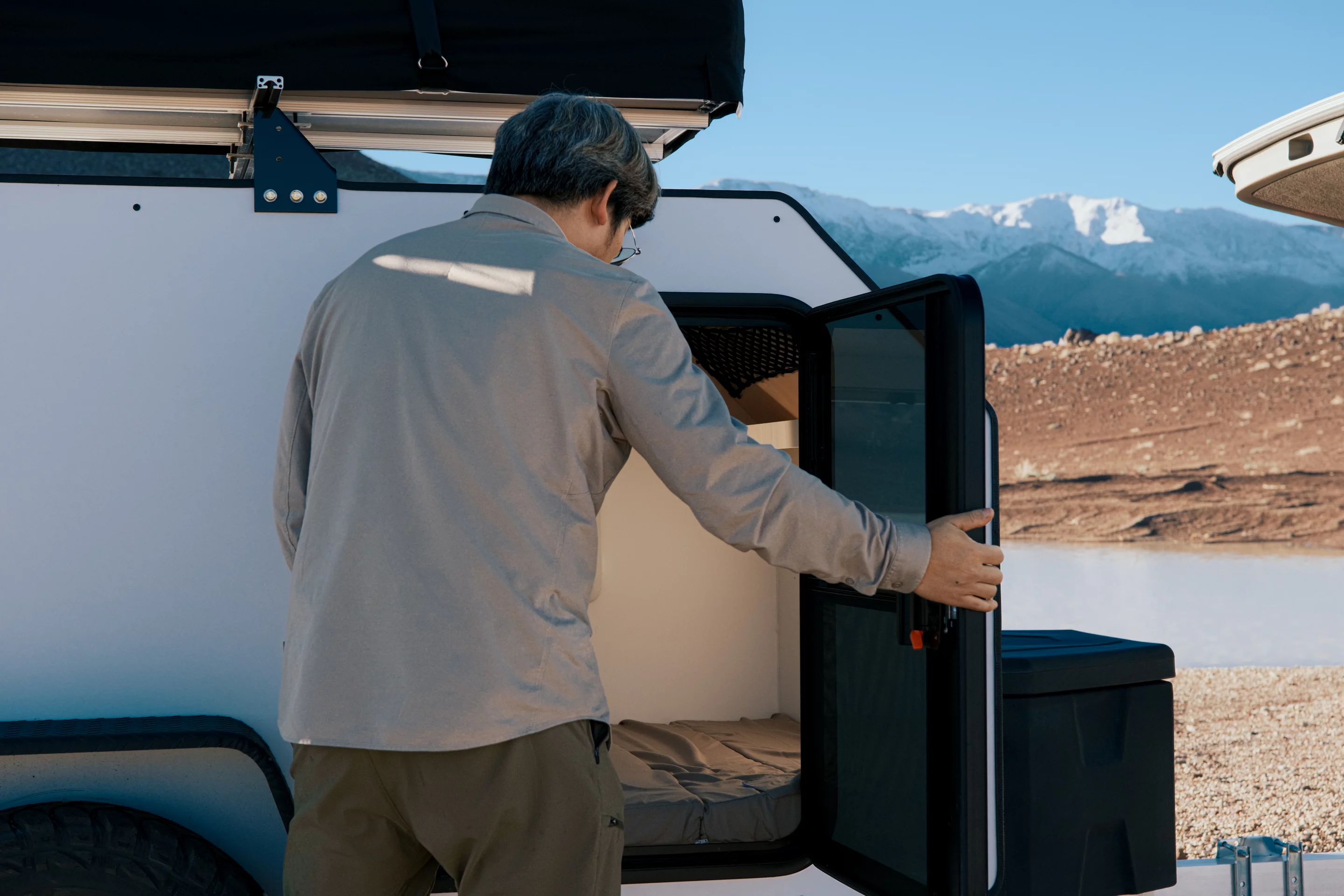 The Unit-1 comes standard with a 6-in-thick mattress