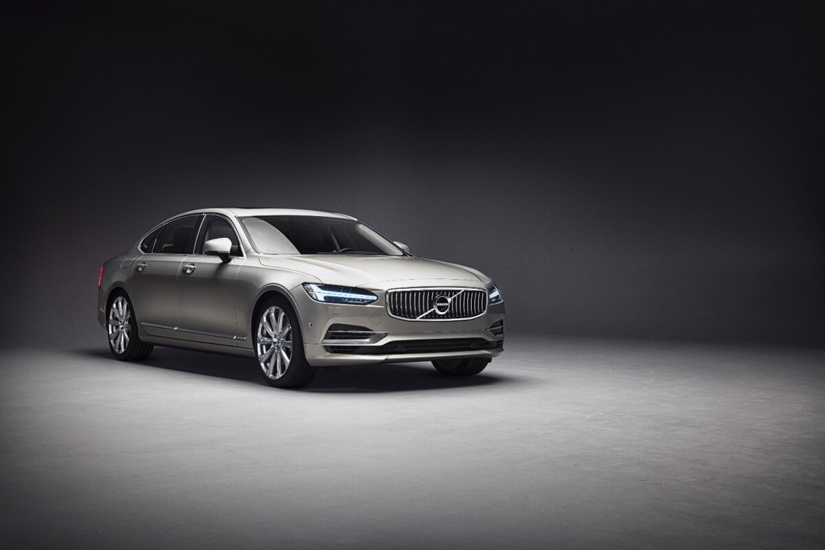 The Ambience is just a concept for now, but Volvo imagines launching it as an option for the S90 Excellence