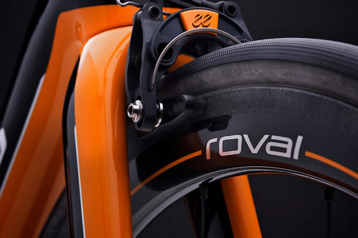 Specialized And Mclaren Reunite For Limited Edition 20 000 Road Bike