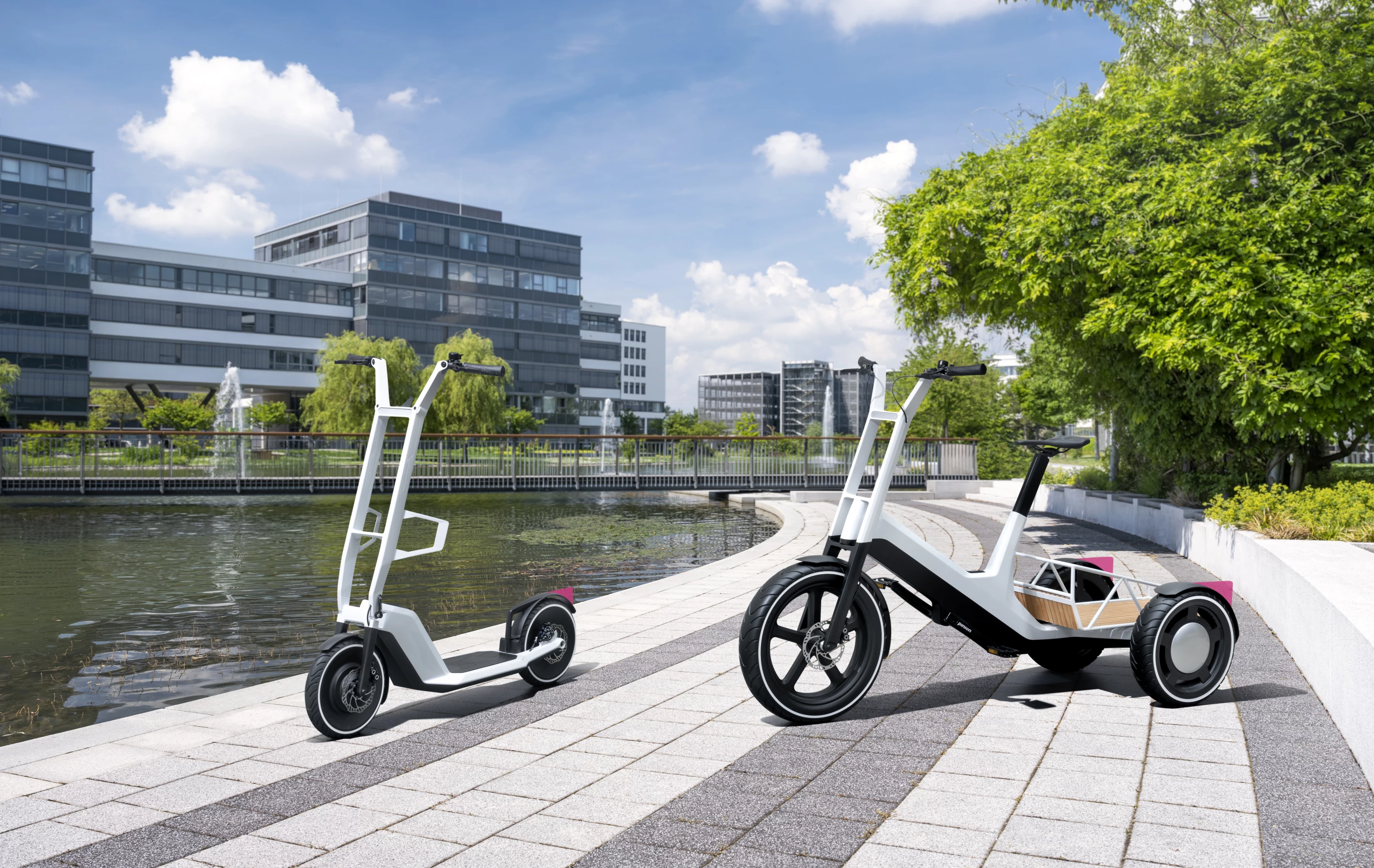 The Clever Commute (left) and Dynamic Cargo (right) are the latest micromobility concepts from BMW Group Research