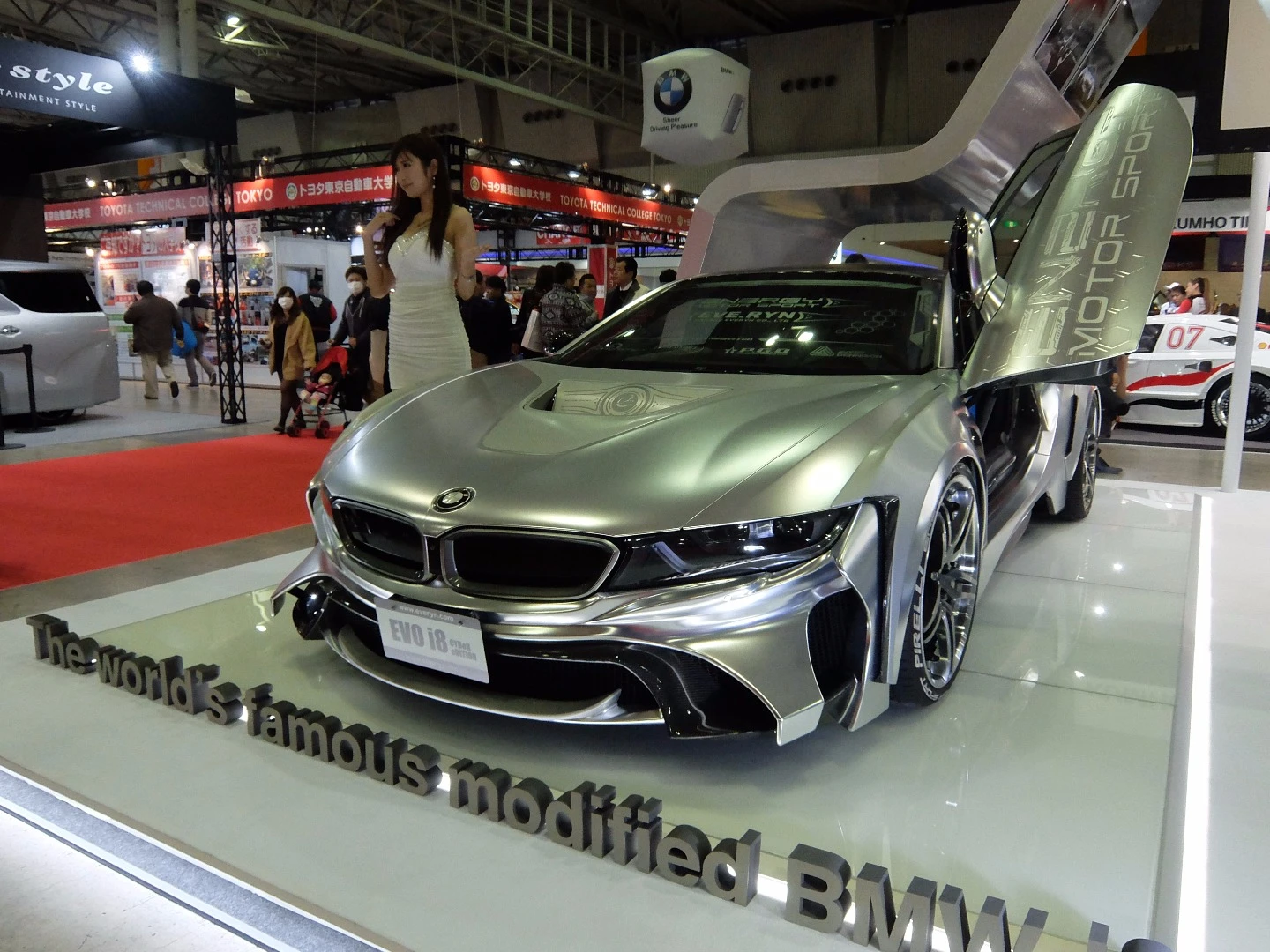 A modified BMW i8 by Manhart