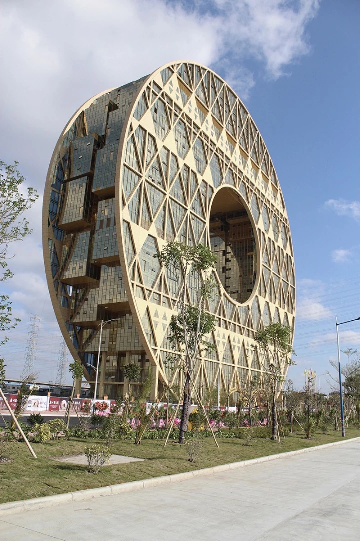 The Guangzhou Circle Mansion – aka "the flashy rich people's circle"