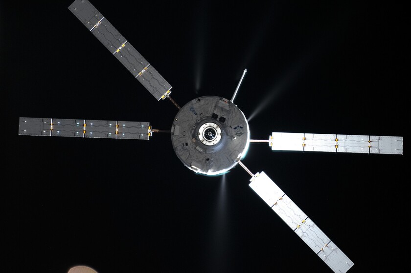 ATV Georges Lemaître, photographed on its approach to the ISS (Photo: ESA/NASA)