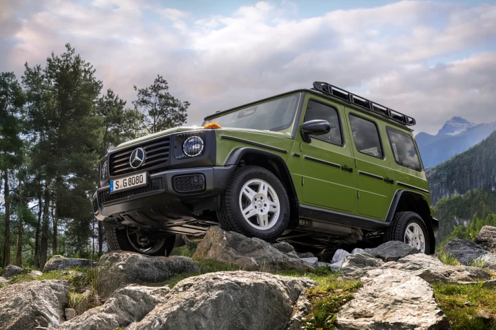 The G-Class STRONGER THAN THE 1980s receives a plethora of vintage-inspired stylistic flourishes both inside and out