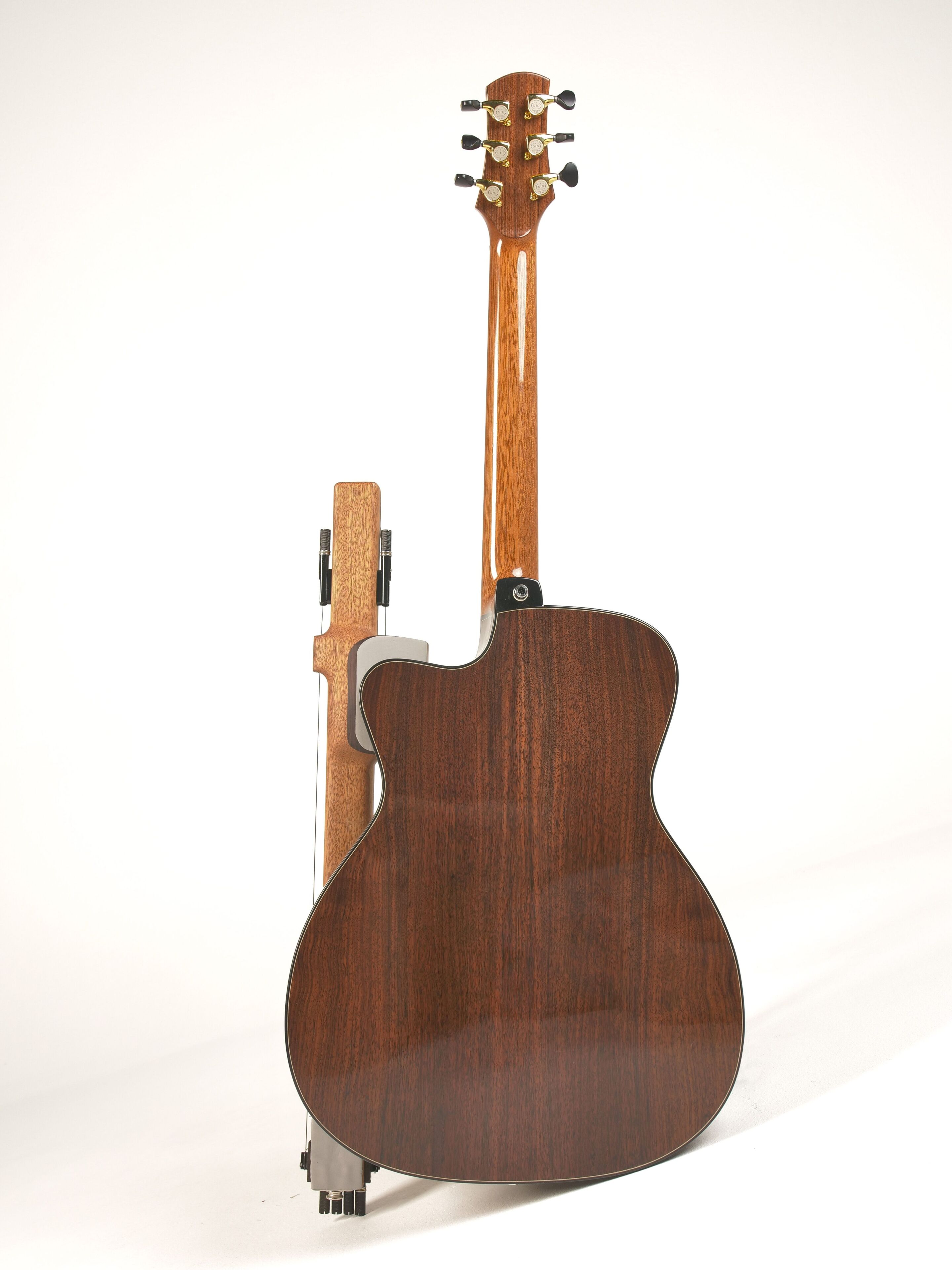 Novel Reversed Slide Neck guitar attachment readied for release