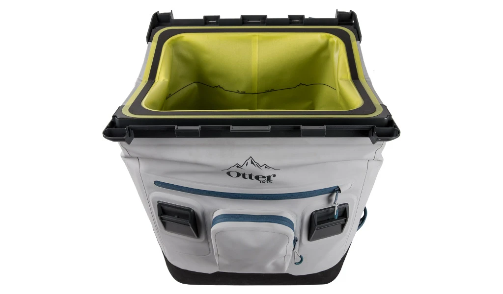 The Trooper LT 30 has a larger mouth opening