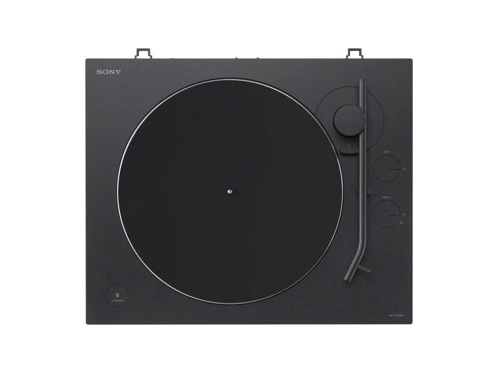 Sony is mixing something old with a little something new through a Bluetooth-connected turntable that can broadcast the classic sound of vinyl through any similarly equipped speaker or headphones