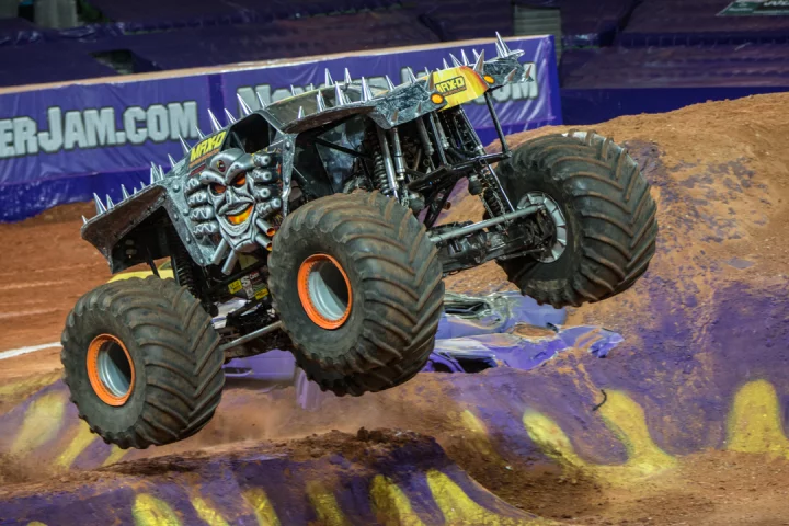 We asked Monster Jam drivers Colt Stephens, Charlie Paukin and Tom Meentz to talk us through the unique experience of driving a 10,000 pound, 1500 horsepower monster truck (Photo: Noel McKeegan/Gizmag.com)