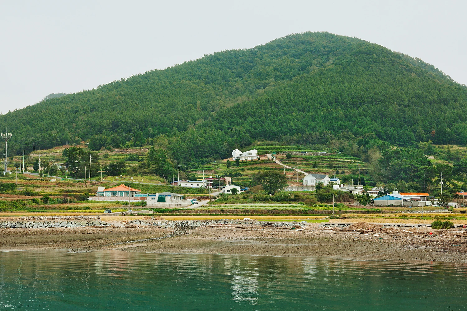 The house which now stands at a fishing village four hours to the south of Seoul (Photo: Kyungsub Shin)