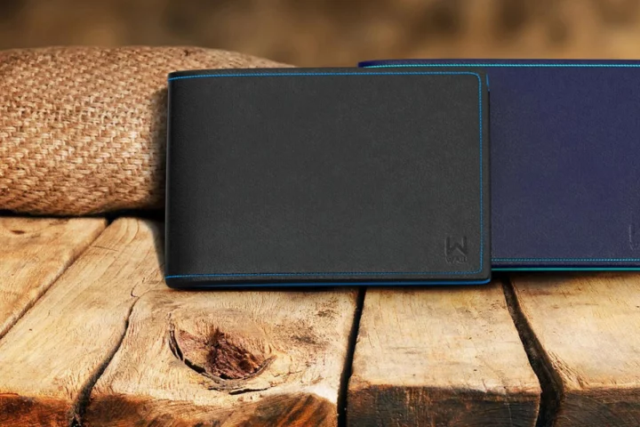 Walli sends an alert to the user's phone should it be left behind