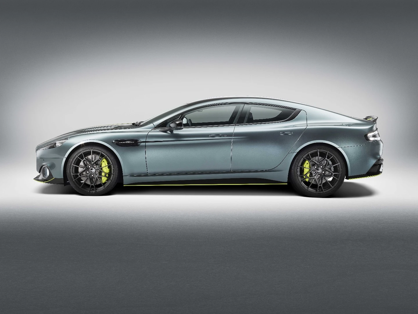 Aston Martin Rapide AMR: a much more youthful look for this sporty sedan