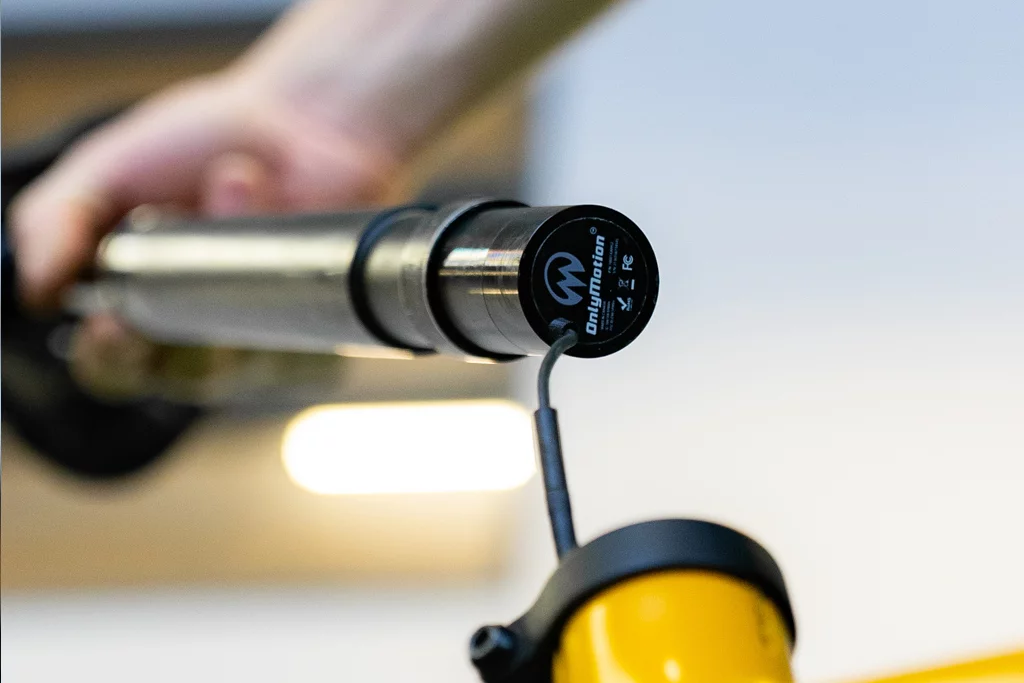 The dropper-seatpost-electrifying OnlyMotion system is presently on Kickstarter