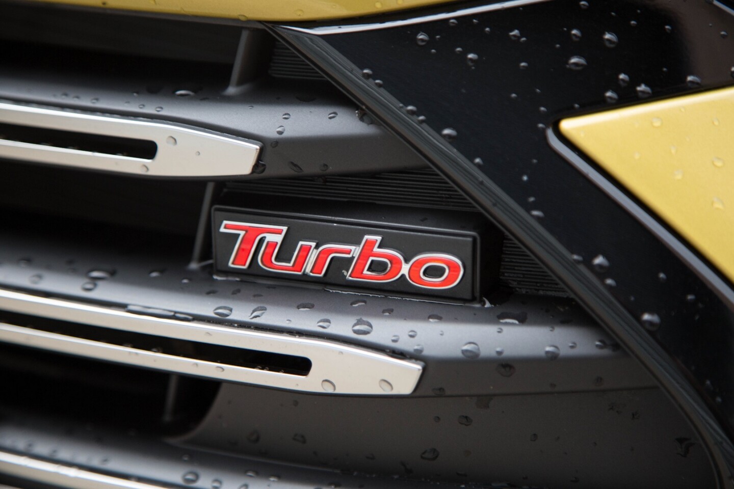 The SR Turbo has special badging to distinguish it from more mundane Elantras