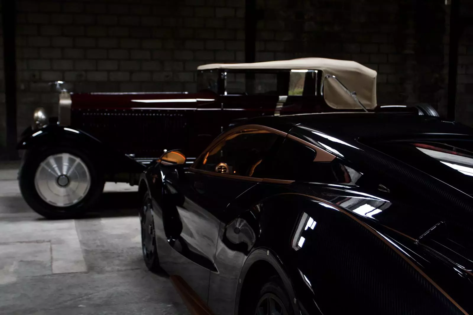 Both the Carmen and the Carmen Boulogne are heavily influenced by Hispano Suizas from the first half of the 20th century