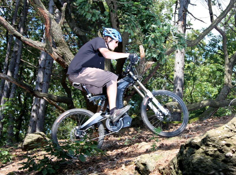 The Beast features a brushless electric motor that is said to make uphill climbs a relatively easy affair