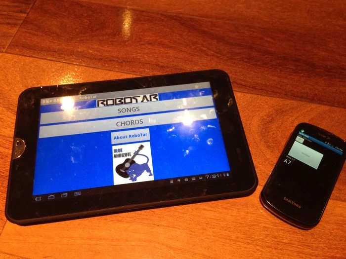 The device connects to a PC or Android device via Bluetooth