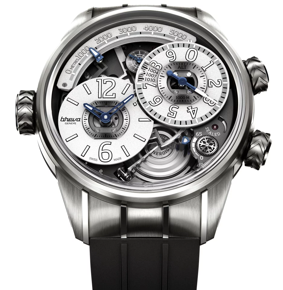 The Génie 02 Terre has three crowns