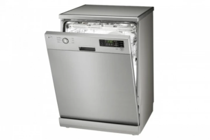A built-in UV lamp helps eliminate up to 99% of germs in LG's new dishwasher