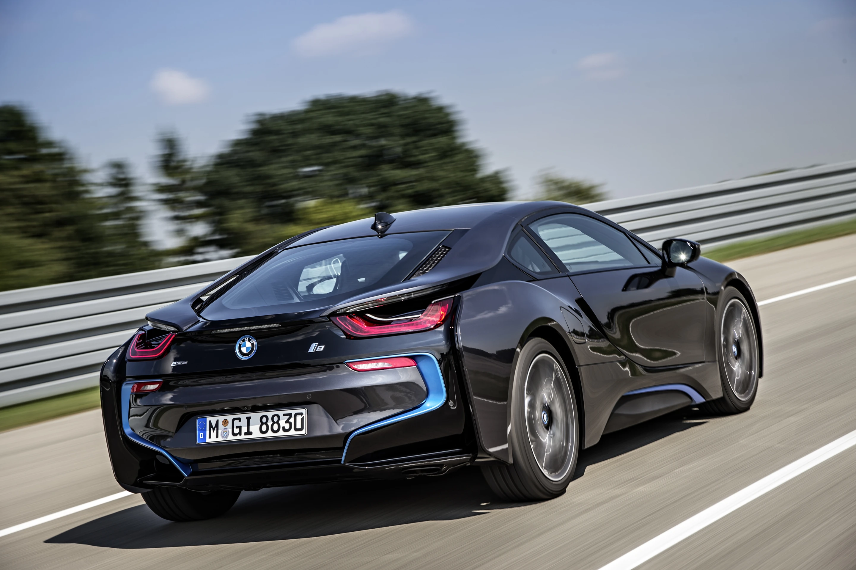 The BMW i8 - on the road