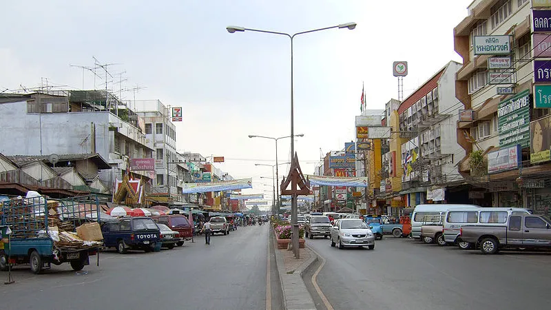 Modern day Ayutthaya (Photo: Kounosu)