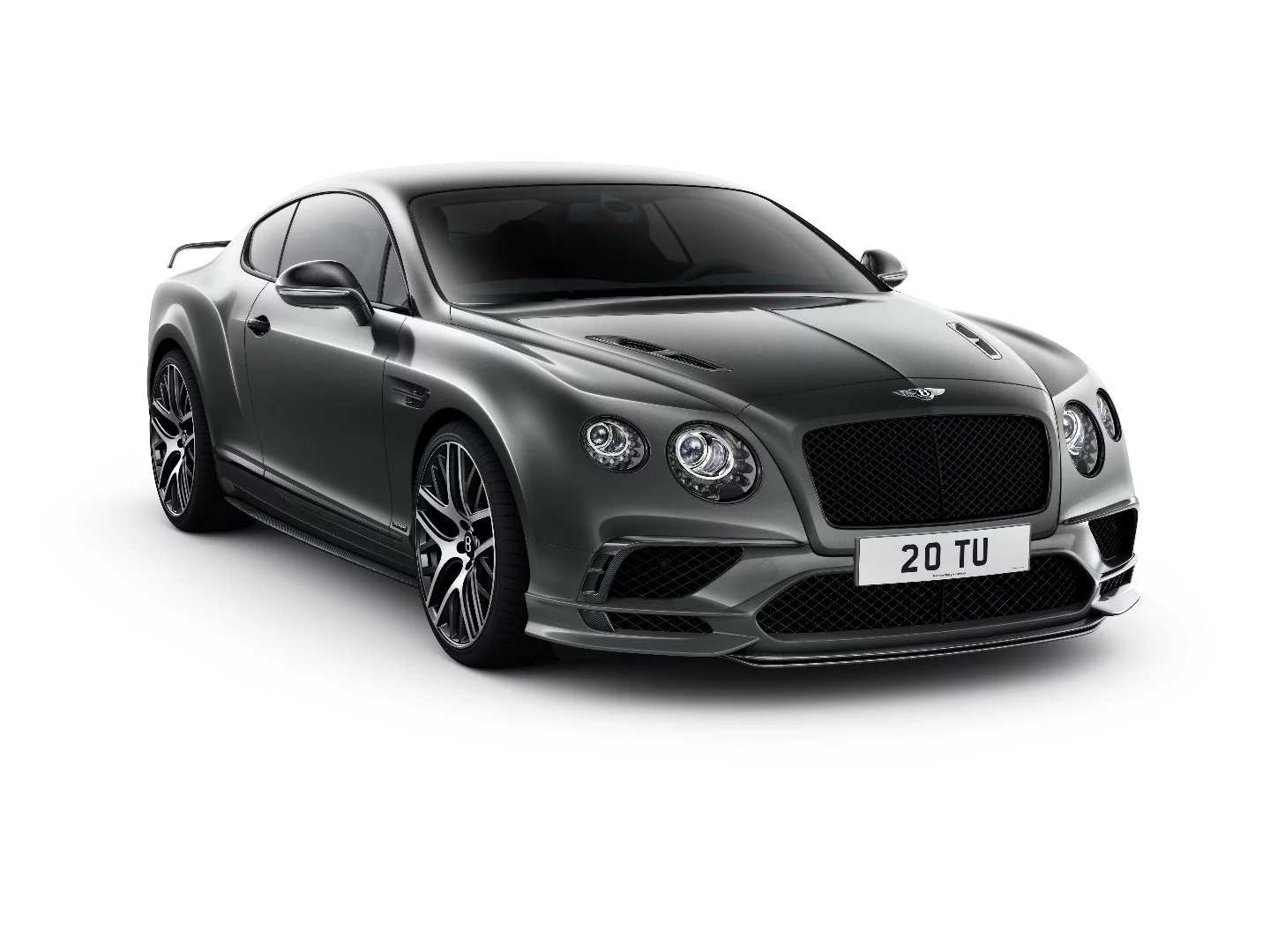 The new Bentley Continental Supersports features plenty of carbon-fiber touches
